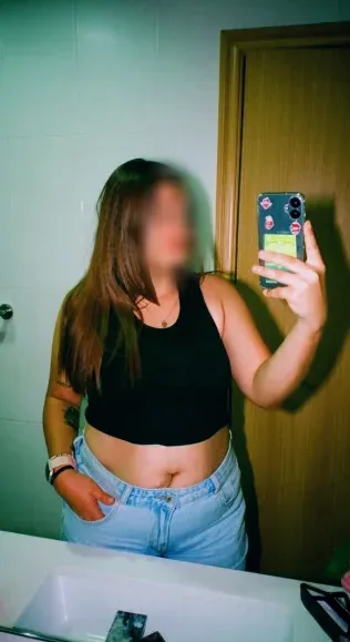 Hanna, 28