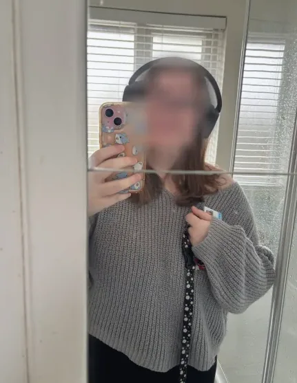 Iris, 23