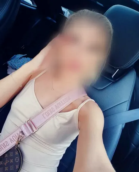Manon, 39