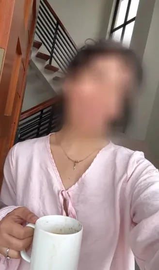 Nikki, 30