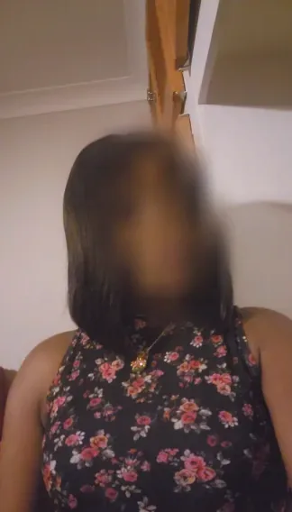 Salma, 38