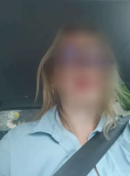 Sara, 34