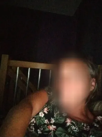 Vera, 36